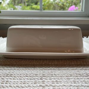 10 Strawberry Street white ceramic butter dish.